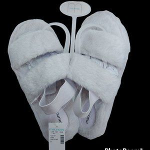 Maurices Faux Fur White Slippers Women's Size 9 NWT